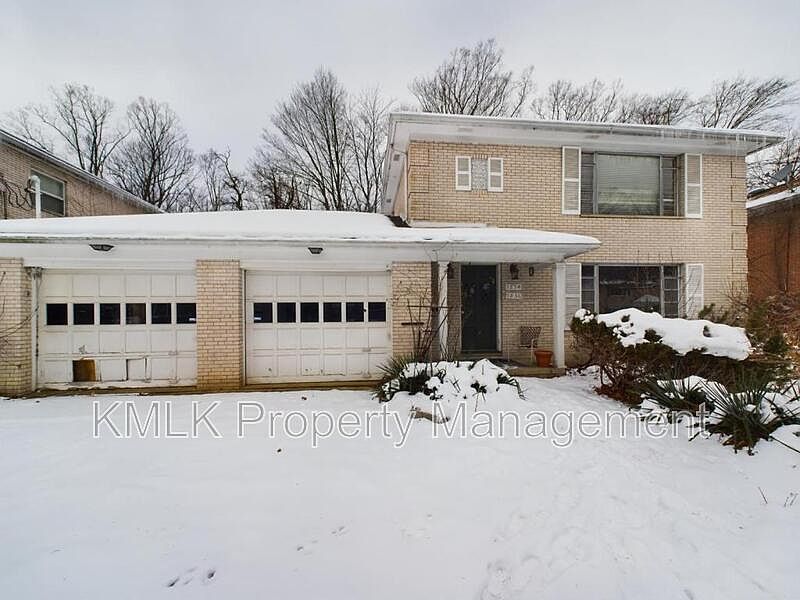 1st image of 1836 Cromwell Dr