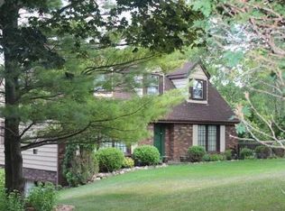 1580 Saint Augustine Rd, Hartford, WI 53027