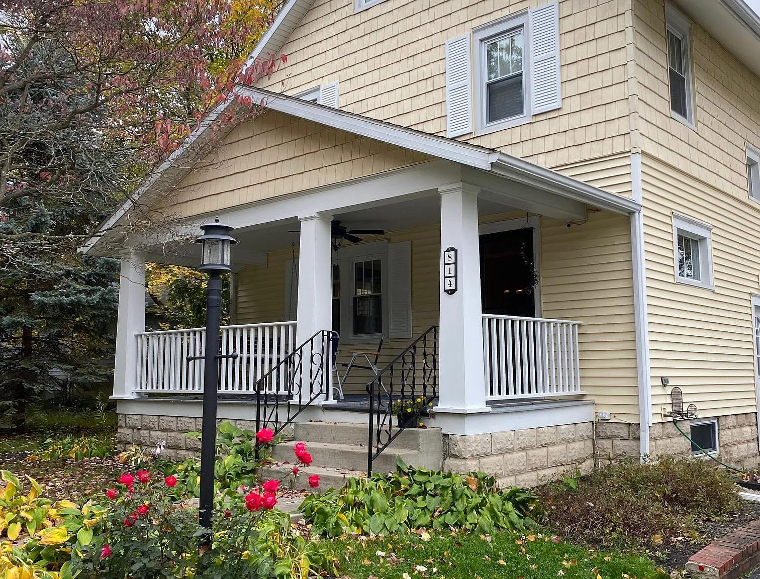 814 Edgehill Ave — Photo 1