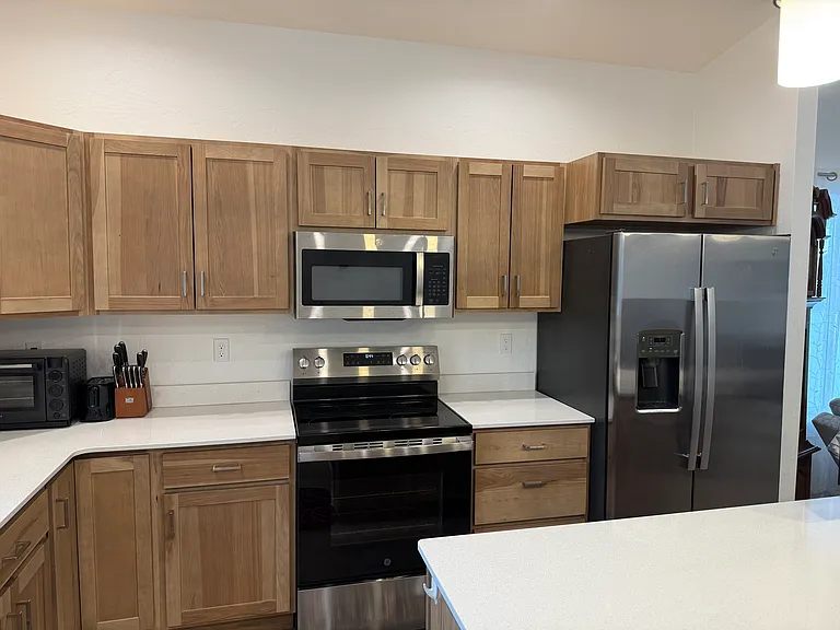 502 Pheasant Ln — Photo 9