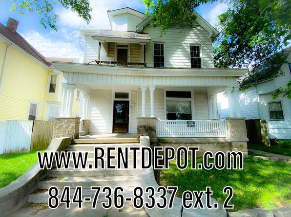 27 W Columbia St