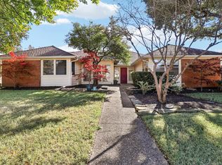 7332 Arbor Oaks Dr, Dallas, TX 75248