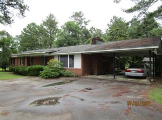 2744 Old Pelham Rd, Pelham, GA 31779