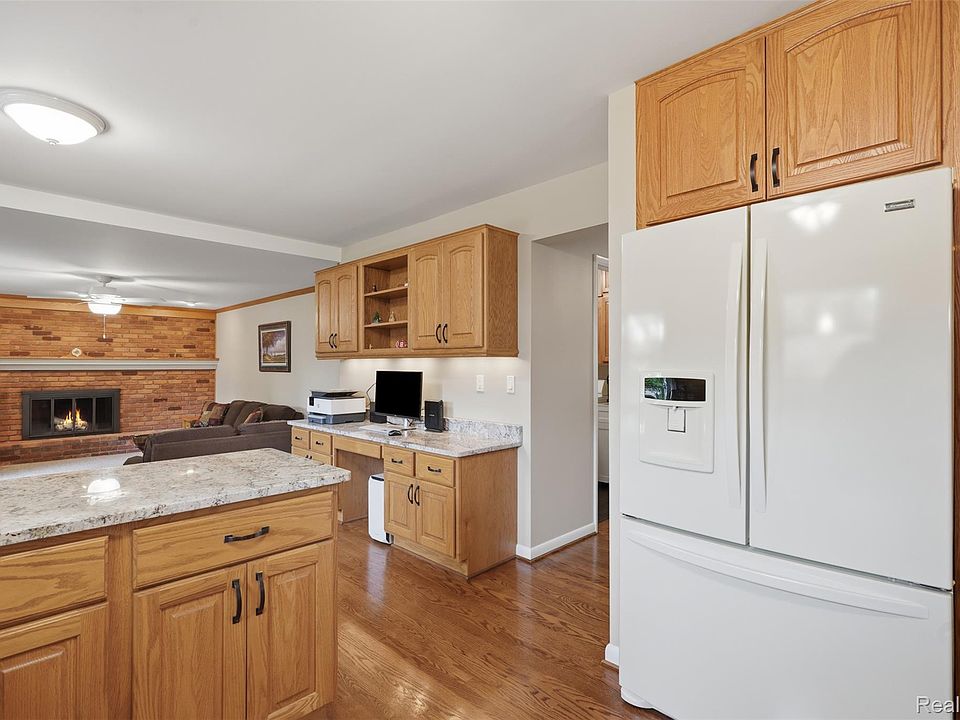 15338 Susanna Cir, photo 16