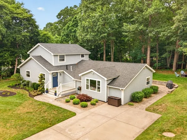 6 Ida Way, Assonet, MA 02702