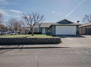 601 Benjamin Way, Phoenix, OR 97535