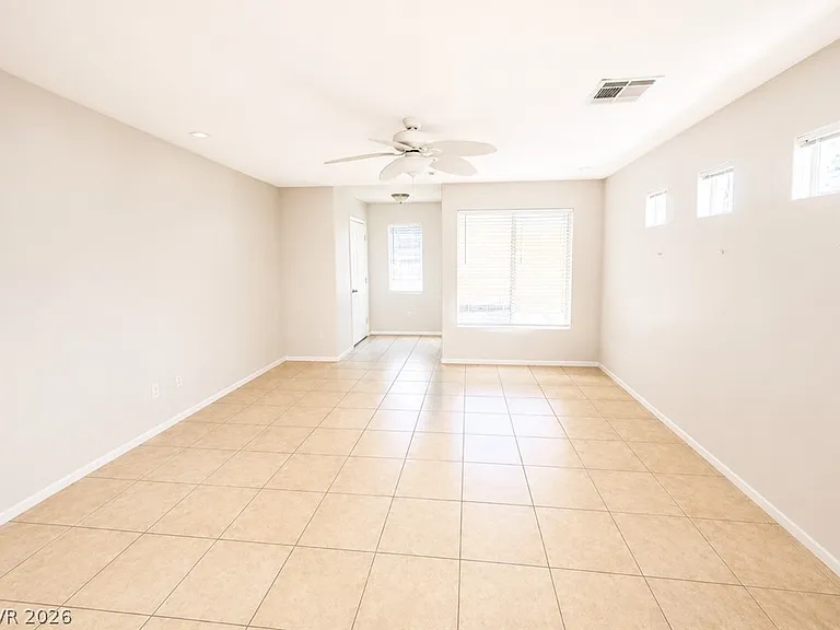 6037 Aripeka St — Photo 3