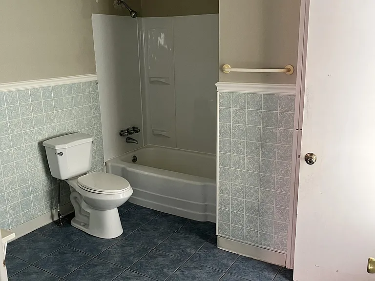 310 Harrison Ave #1 — Photo 7