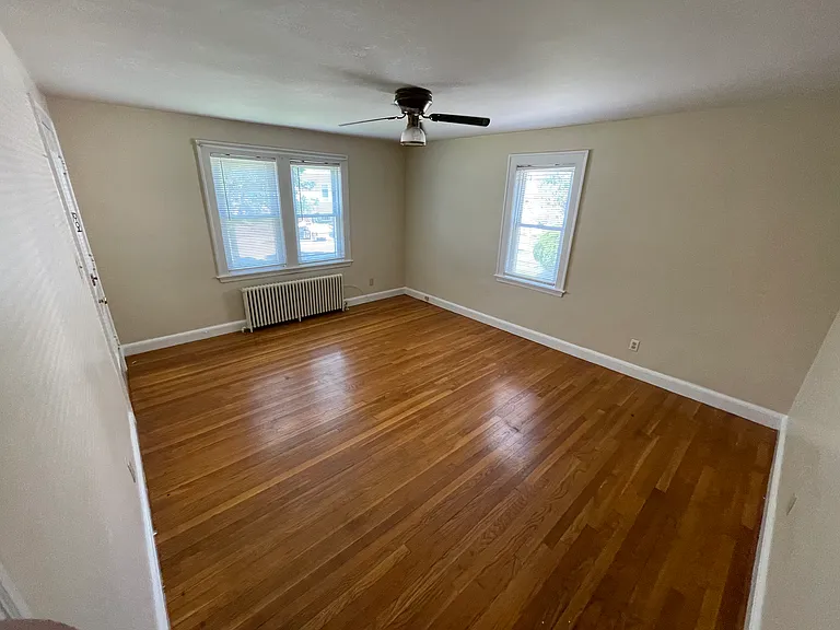 116 Clay St — Photo 3