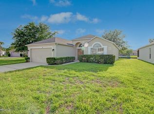 90 Reeding Ridge Dr E, Jacksonville, FL 32225