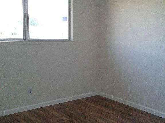 2nd image of 2646 W Monte Vista Ave