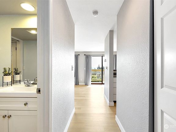 5th image of 1750 W Sunn Fjord Lane #G103
