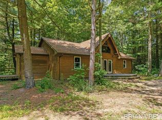 6558 102nd Ave, South Haven, MI 49090