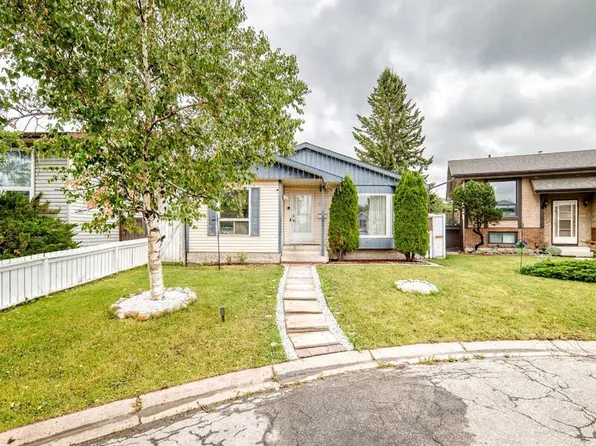 60 Falmere Ct NE, Calgary, AB T3J 2Z6