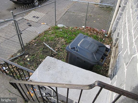 4th image of 2064 Kingston St