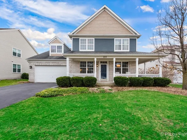 277 Parkstone Dr, Cary, IL 60013