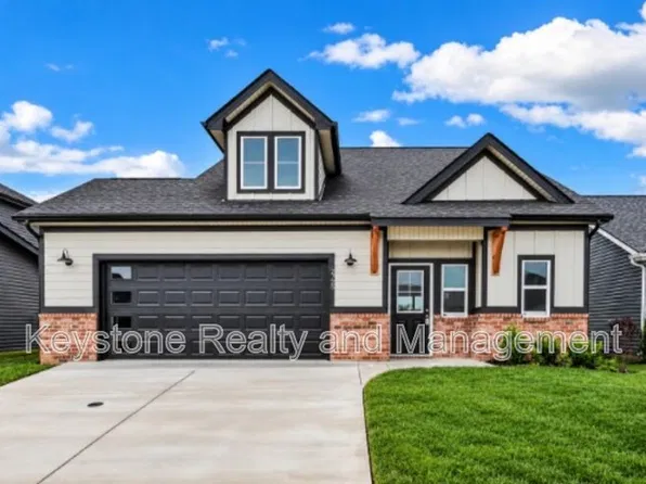 2725 Brewster Dr, Clarksville, TN 37042