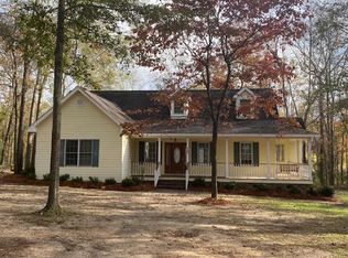 146 Row Boat Ln, Elloree, SC 29047
