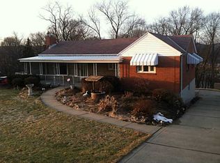 290 Coraopolis Rd, Coraopolis, PA 15108