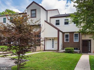 2102 Ash Ln, Lafayette Hill, PA 19444
