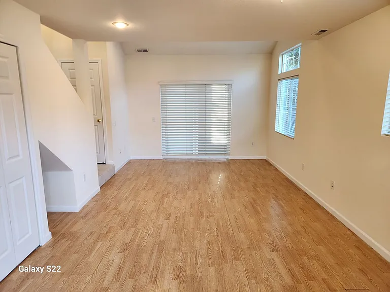 777 E Cotati Ave #12 — Photo 3