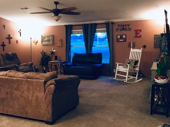 2nd image of 11936 Emu Ln