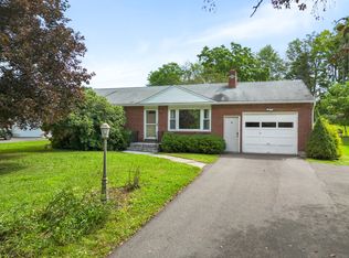 1918 Nanticoke Dr, Endicott, NY 13760