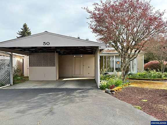 2nd image of 450 SE Lacreole Dr Unit 50