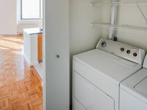 4-75 48th Avenue image 20 of 52