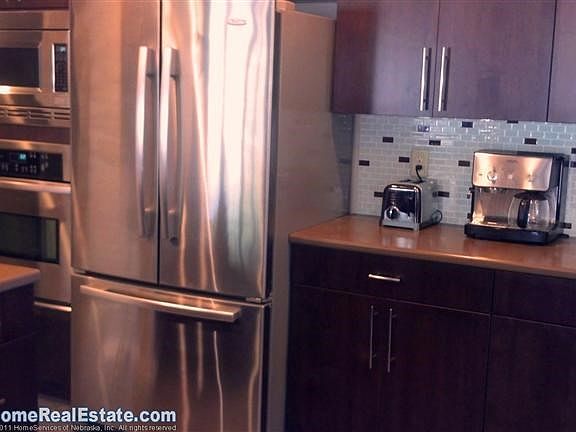 4th image of 7700 Willard Ave