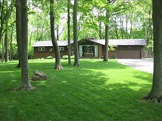 1st image of 2041 Woodcliffe Dr
