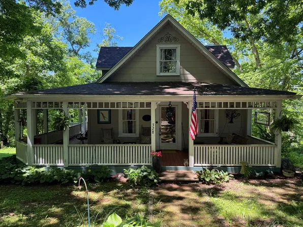 328 Tank Branch Rd, Beaver, WV 25813