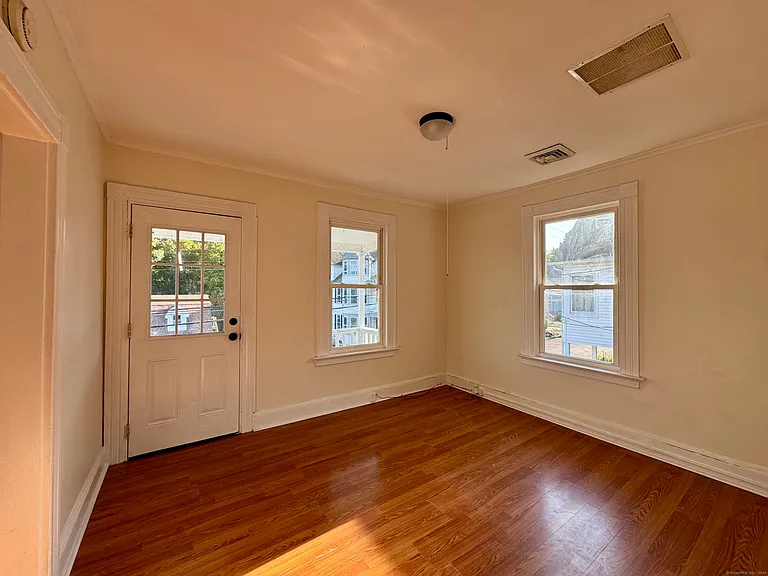 14 Culvert St #2 — Photo 4