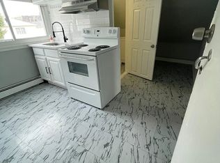 50 Parkhurst St #5D, Newark, NJ 07114