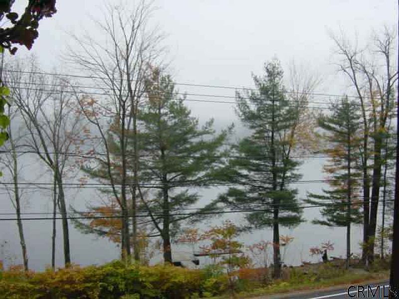 4th image of 2487 N SHORE Road