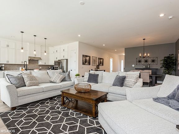 2nd image of 3549 Crosswater Ct
