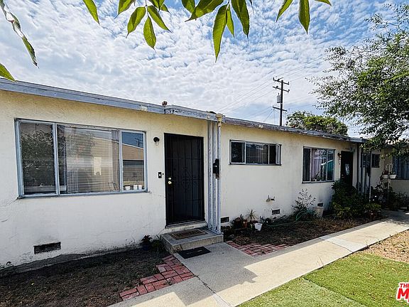3rd image of 4872 W El Segundo Blvd