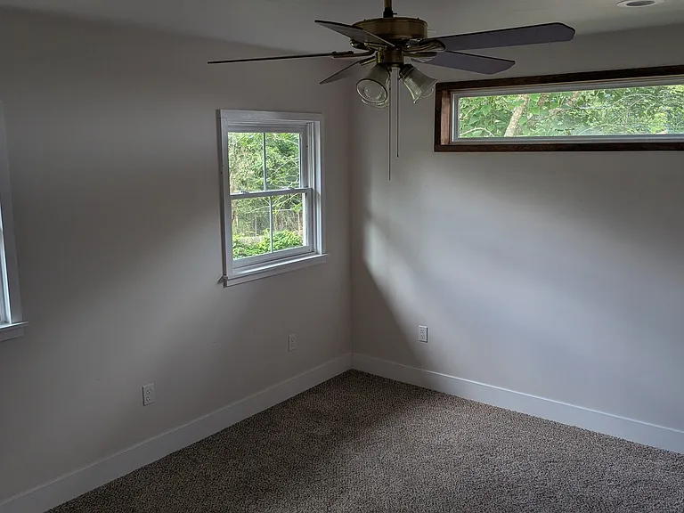 1003 Crystal River Rd — Photo 7