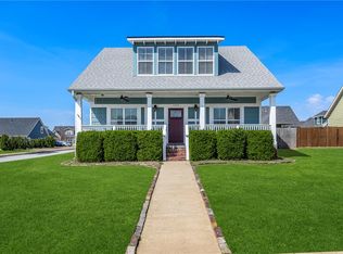 1300 Chancery Ln, Cave Springs, AR 72718