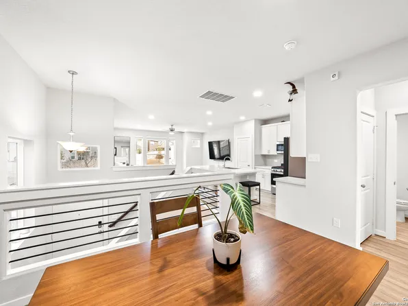 4430 Stark Alley, San Antonio, TX 78217