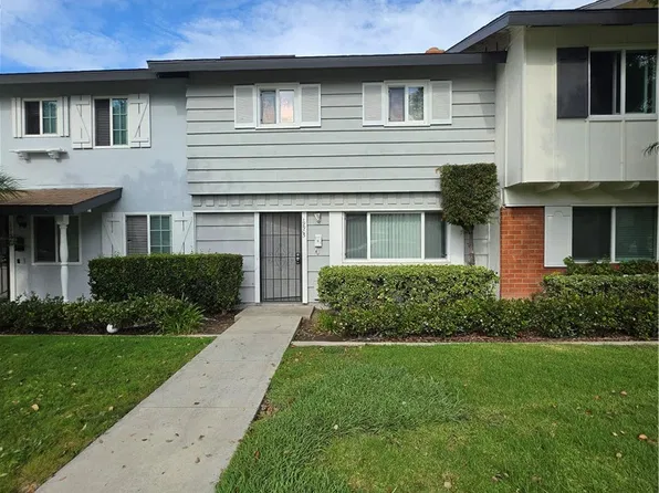 19905 Derbyshire Ln, Huntington Beach, CA 92646