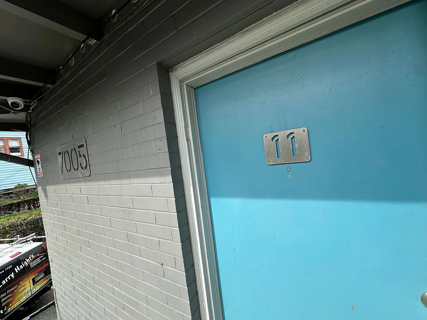 Cascade Court Apartments — Photo 2