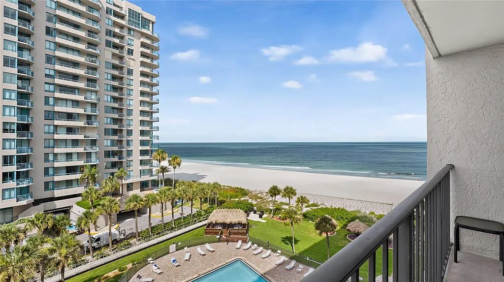 2 bed, 2.0 bath, 1619 sqft, $5,000 — Photo 1