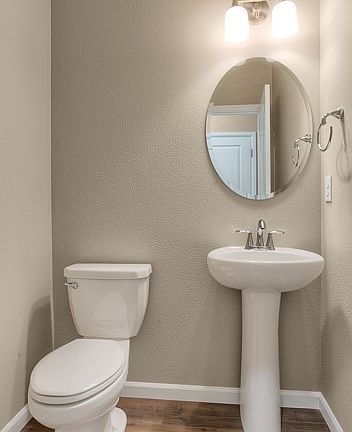 3rd image of 13232 178th Avenue E #167
