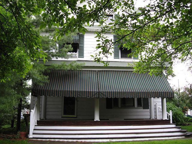 Large covered front porch.