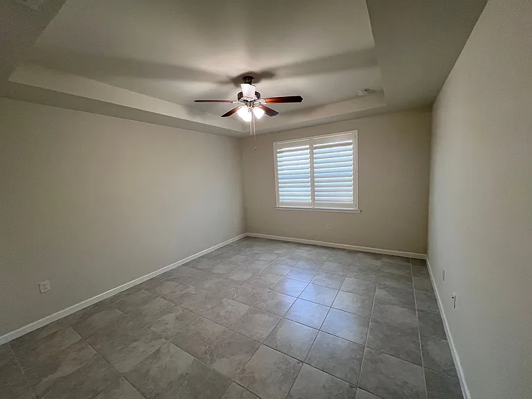 43023 Canon Ct — Photo 39