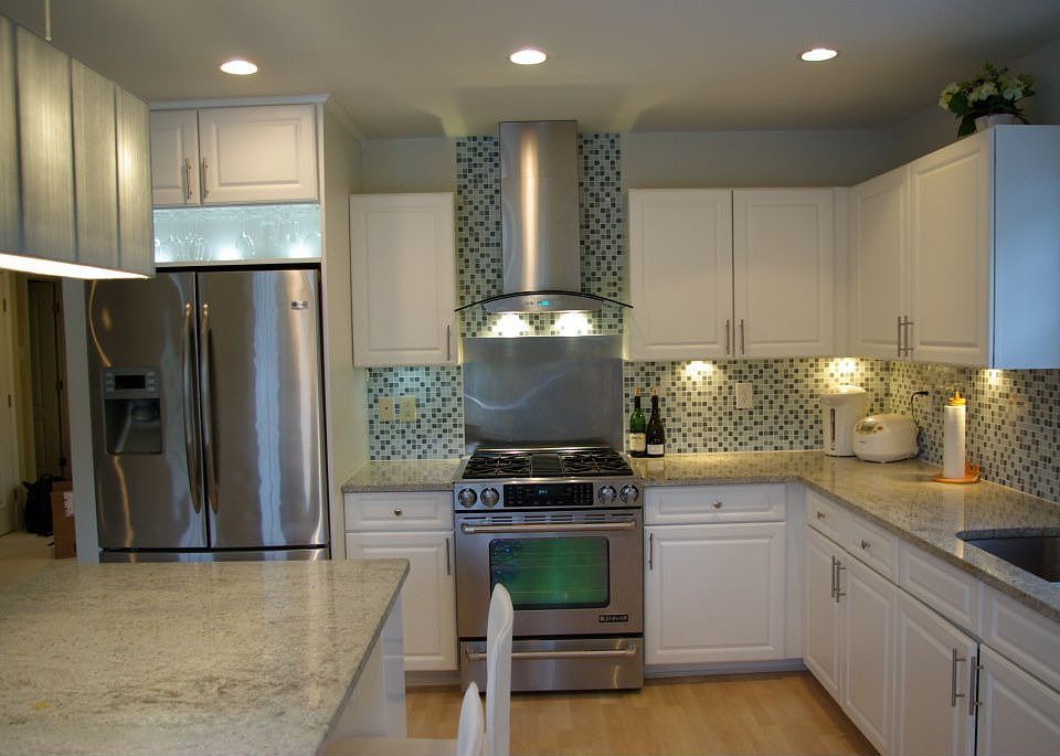 Contemporary  Kitchen 2