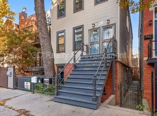 819 N May St #3, Chicago, IL 60642