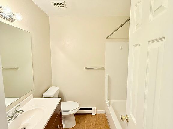 5th image of 1727-1733 E 16th St #1731