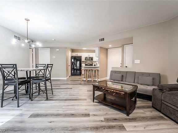 5th image of 4555 E Sahara Ave Unit 184